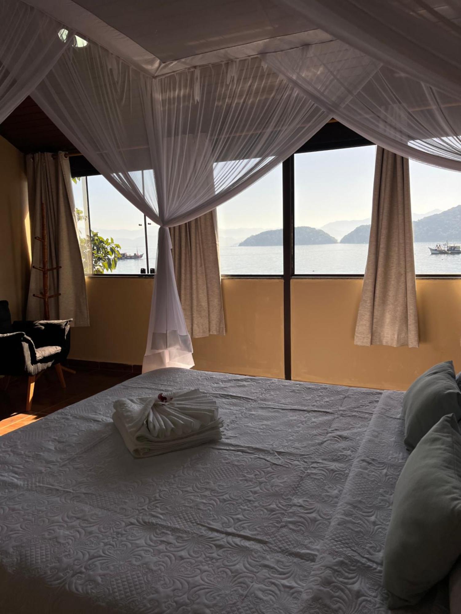 Pousada Conves - Ilha Grande Praia de Araçatiba Стая снимка