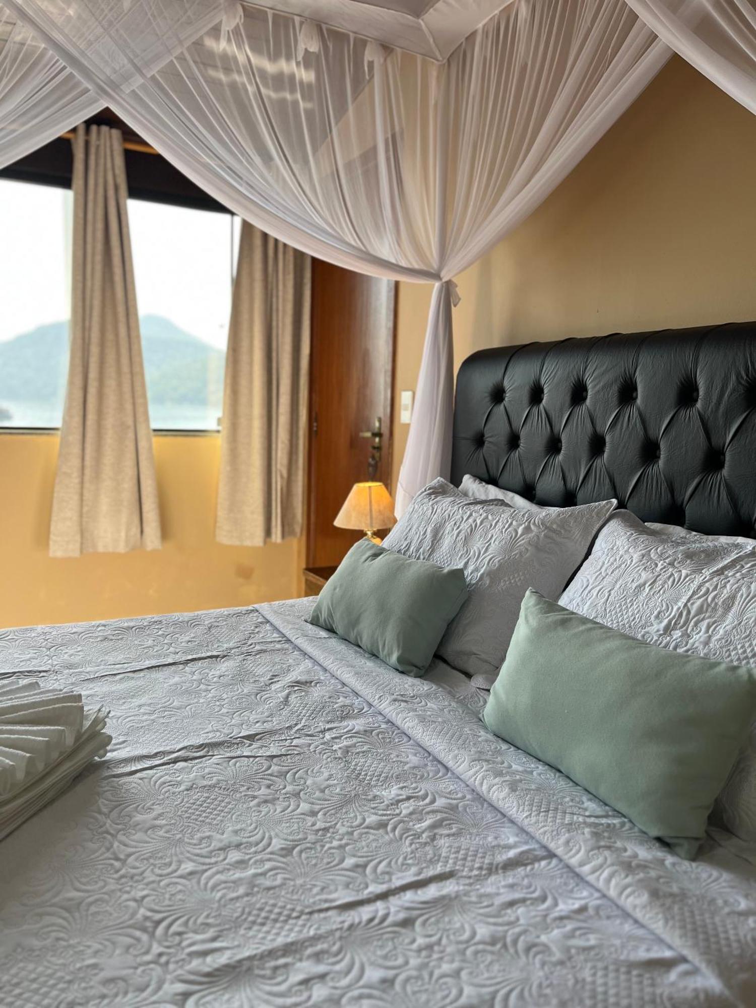 Pousada Conves - Ilha Grande Hotel Praia de Araçatiba Стая снимка